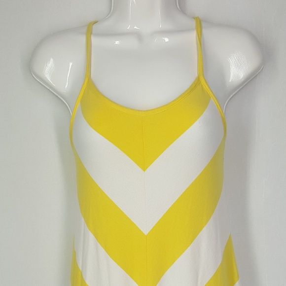 Gap maxi dress, symmetric, size XSmall, yellow & white, chevron stripe dress. - Picture 5 of 8